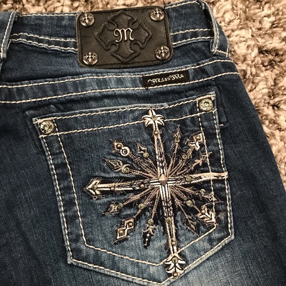 Miss Me Denim - Miss Me Low Rise Starburst Bootcut Jeans